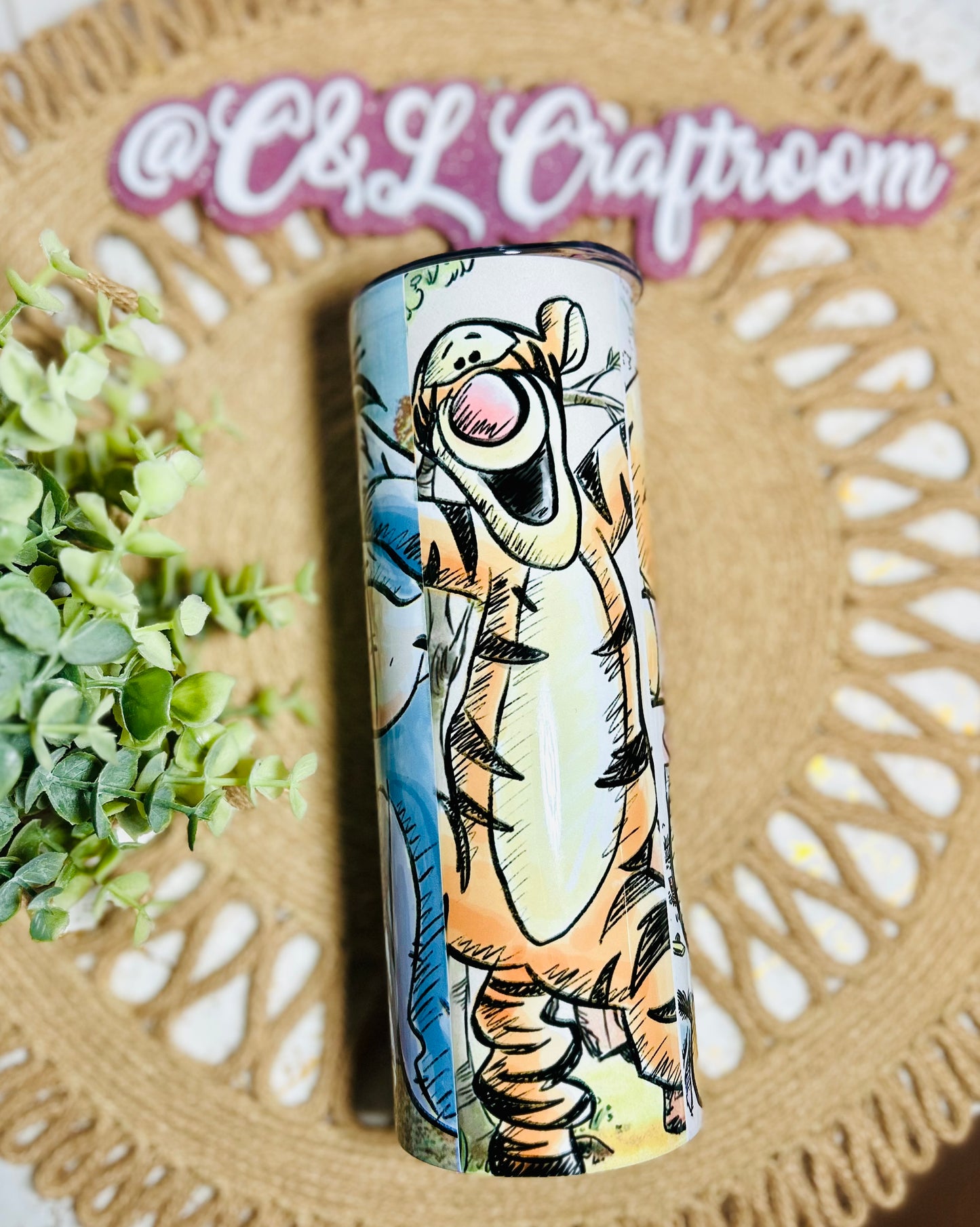 Retro Cartoon Friends 20oz tumbler